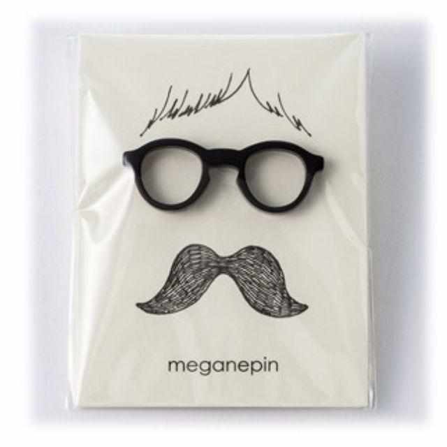 【ピンバッチ】ラペルピン・メガネホルダーになるピンバッチ megane pin (ブラック) | 鯖江の眼鏡 | 匠市 - Image 3